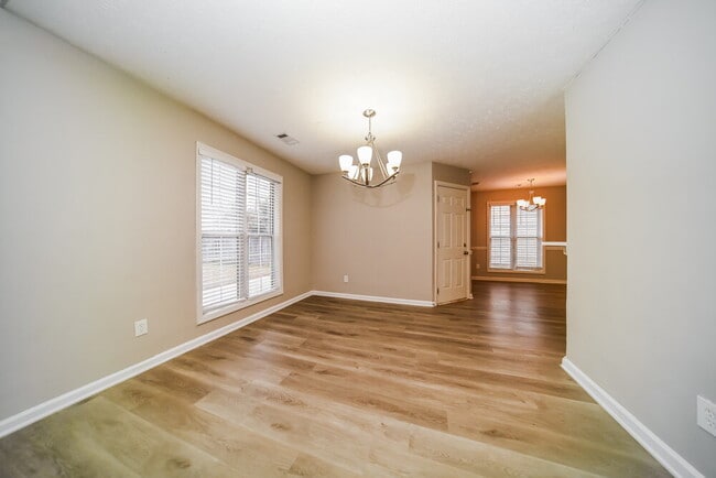 Photo - 260 Landing Dr