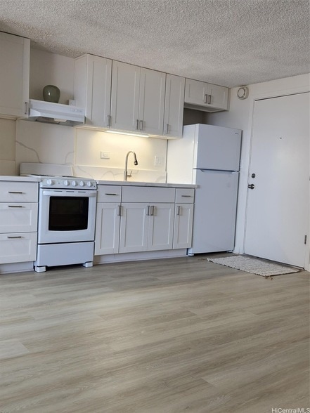 Photo - 824 Kinau St