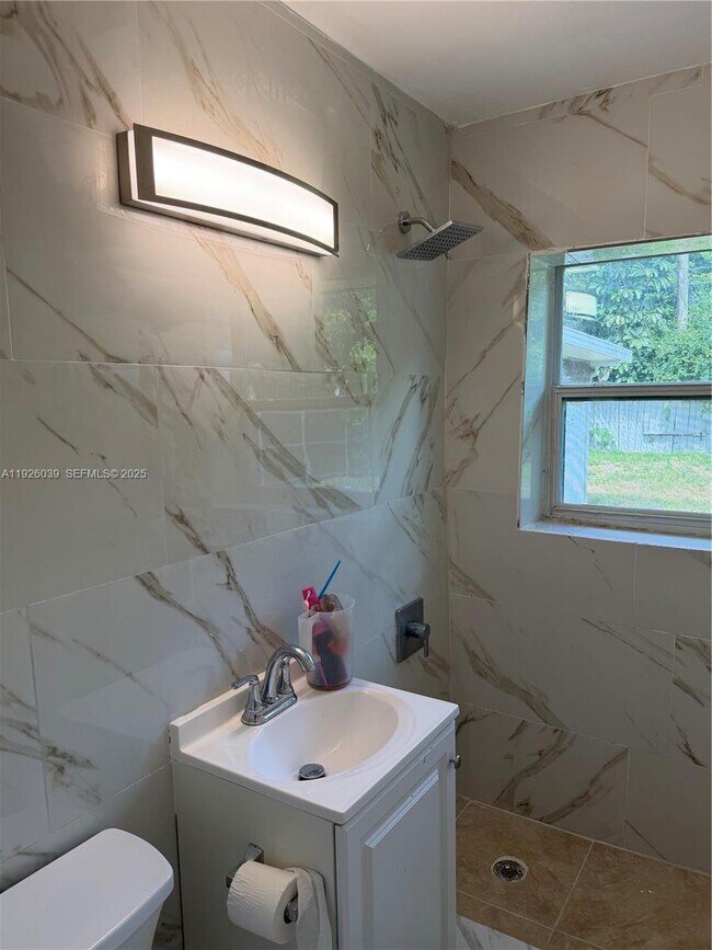 Photo - 6239 Grant Ct