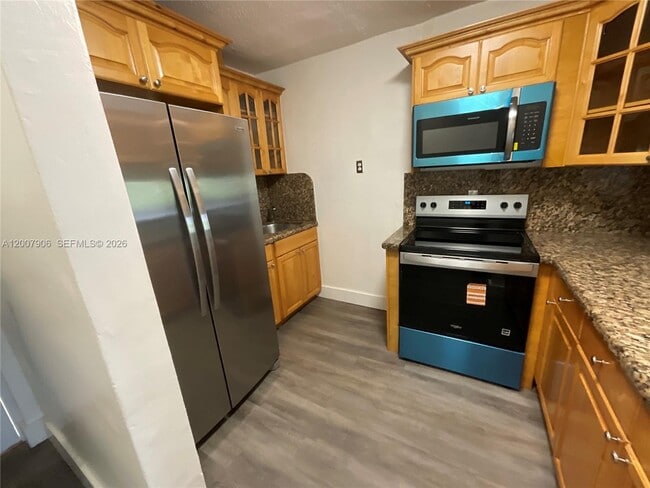 Photo - 1945 NW 29th St Unit A8