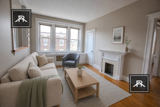 Photo - 229 Kelton St Unit 9