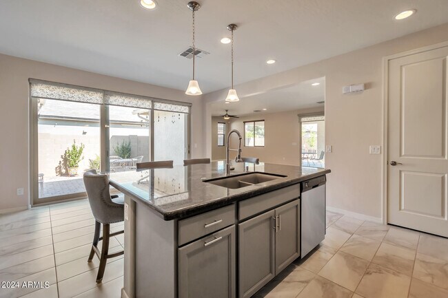 Photo - 5653 S Winchester