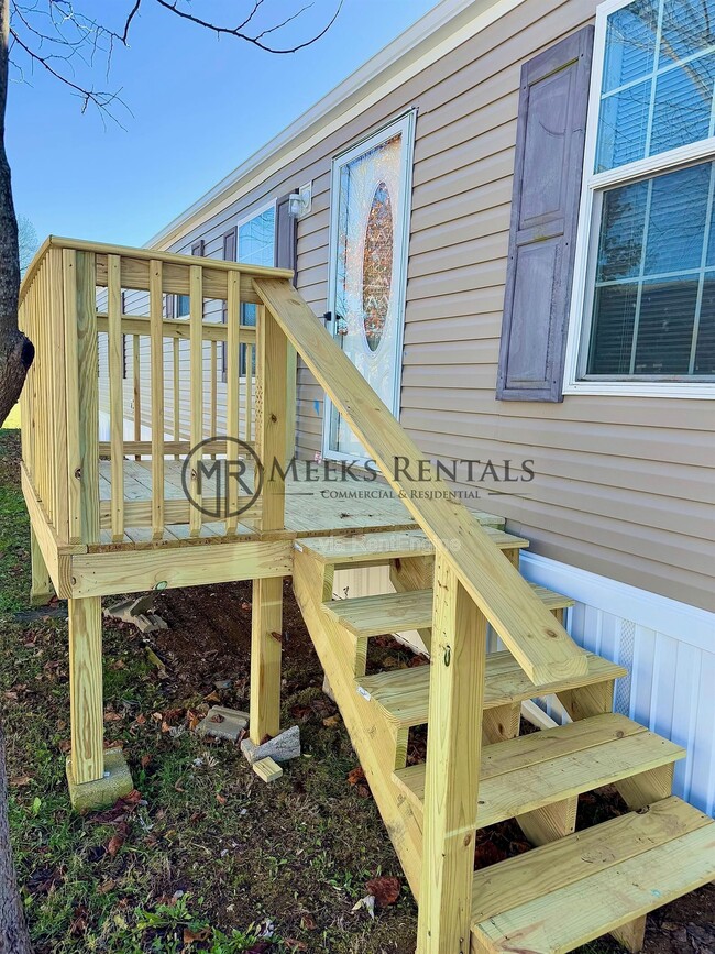 Photo - 106 Robby St