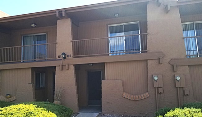 Photo - TOWNHOME - VILLAGE OF OAK CREEK - RED ROCK...
