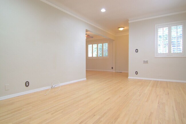 Photo - Charming 3BR, 2BA Home in the Heart of Burbank
