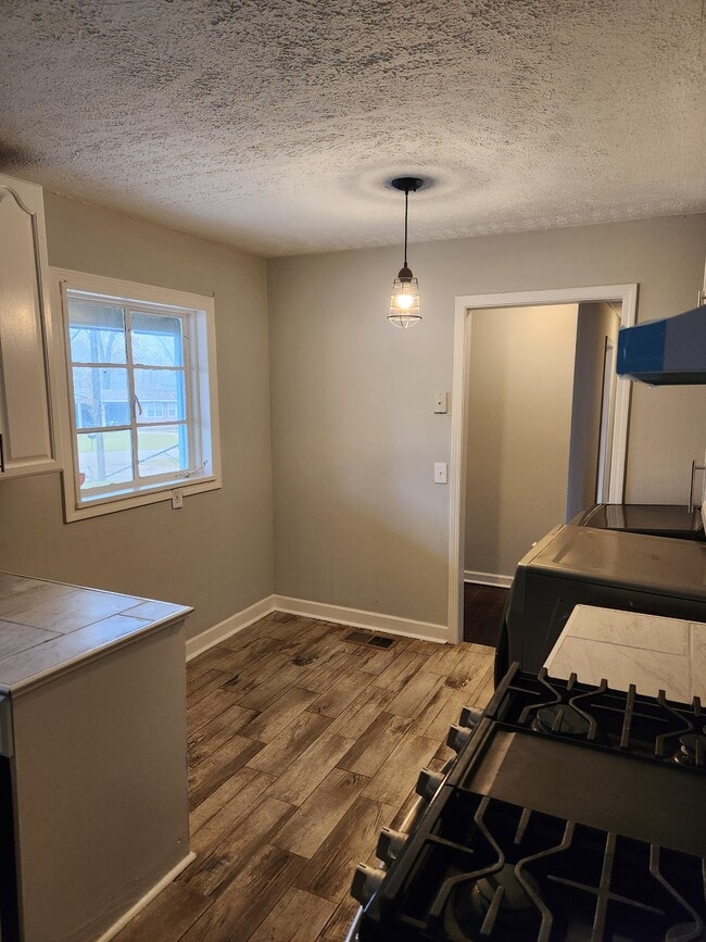 Photo - 4025 Carol Dr