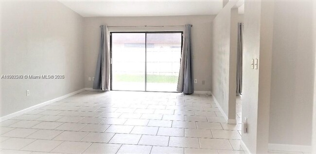 Photo - 10123 SW 145th Ct