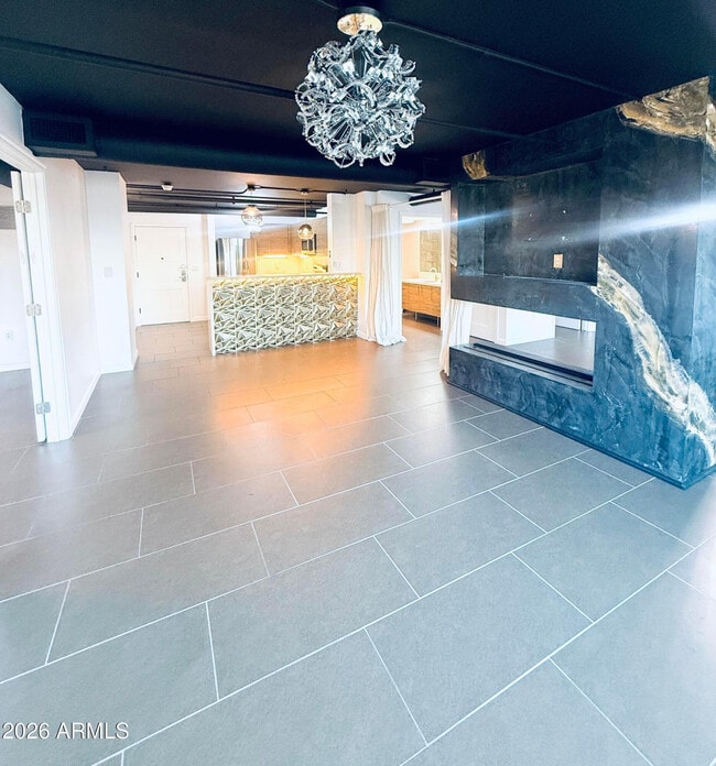 Building Photo - 535 W Thomas Rd Unit Apt 513