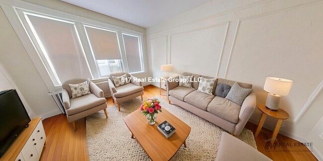 Building Photo - 1687 Commonwealth Ave Rental
