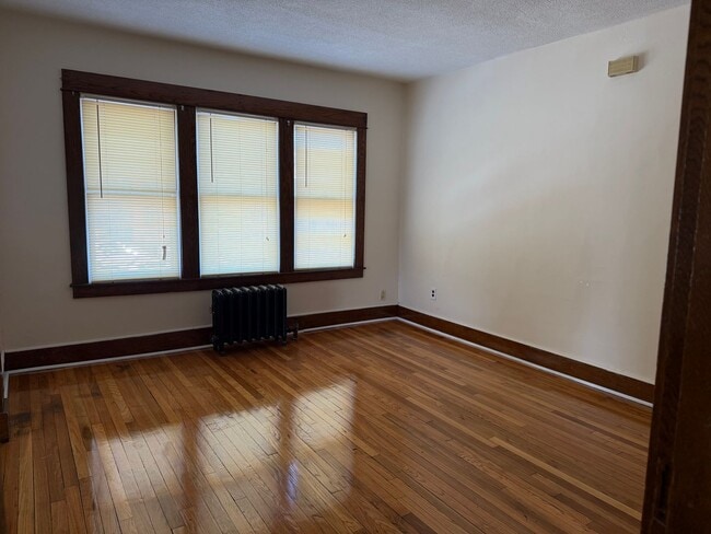 Photo - 105-107 Washington Street Unit 105