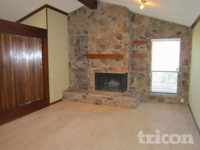 Photo - 11714 Edgemere Dr