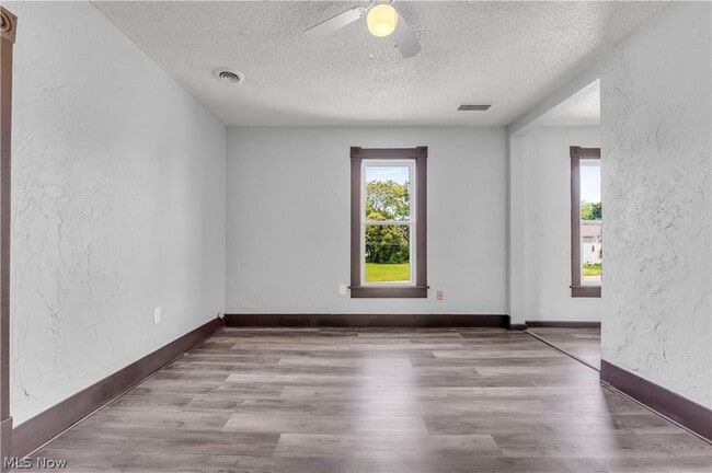 Photo - 812 Lovett Pl Unit UP