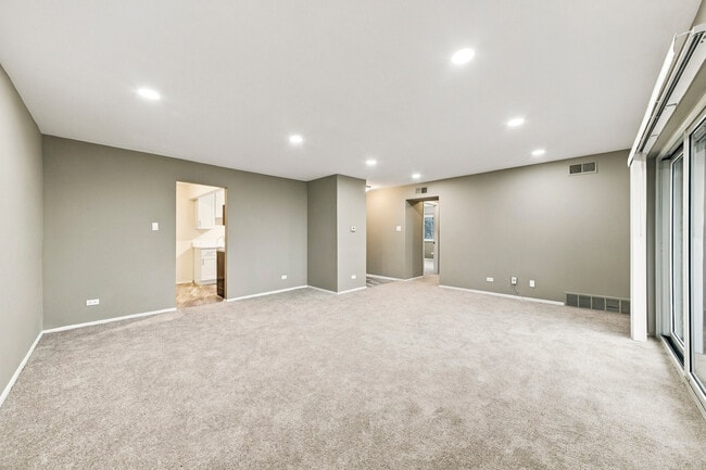 675 Grove Terrace