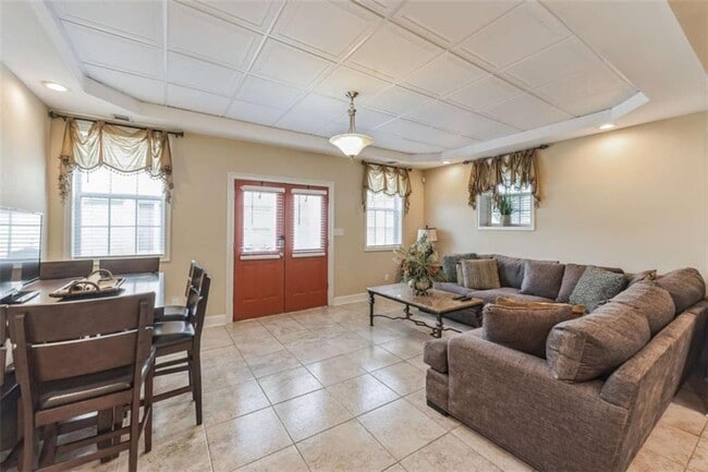 Photo - 4152 Yearling Way