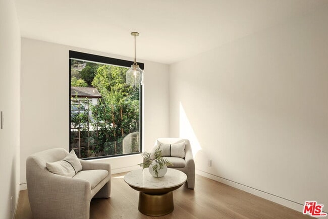 Photo - 2422 Apollo Dr