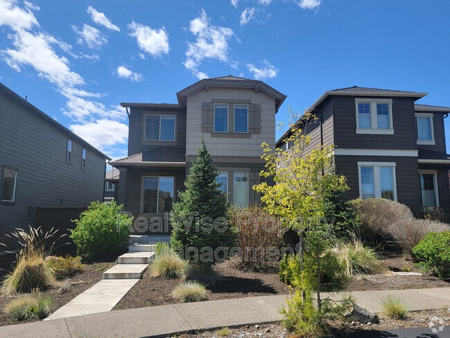 Building Photo - 61083 Ambassador Dr Rental