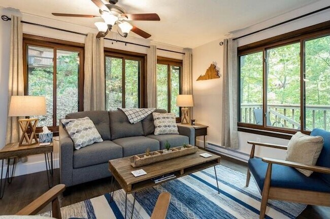 Photo - 287 Casper Ct