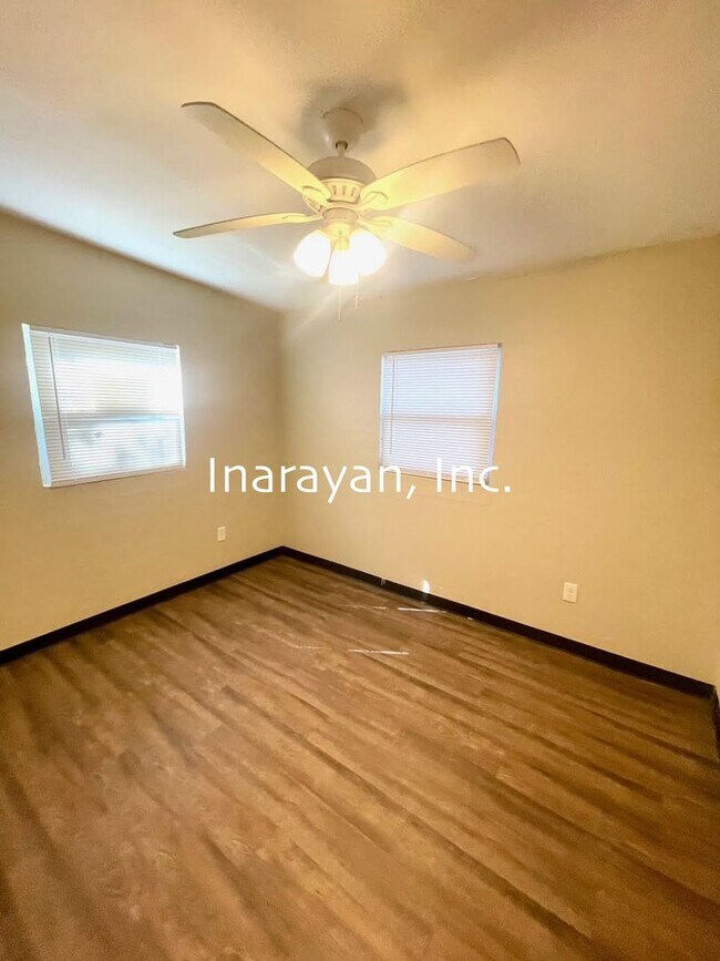 Photo - 2204 W Central Blvd Unit 2204-B