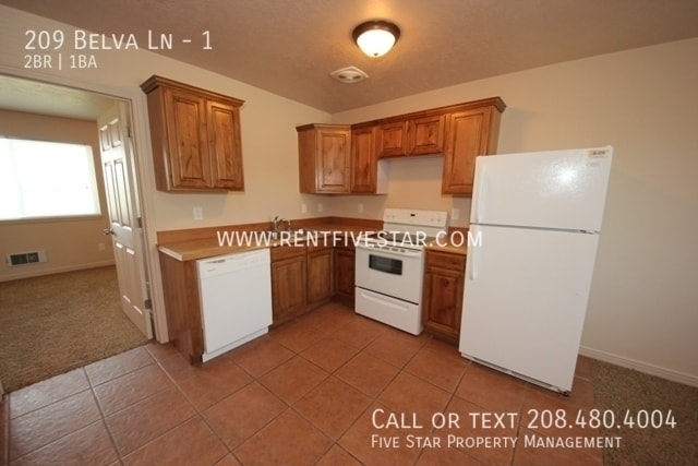 Photo - 209 Belva Ln Unit 1