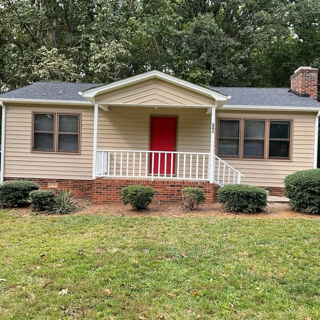 Building Photo - 3892 English Oak Dr