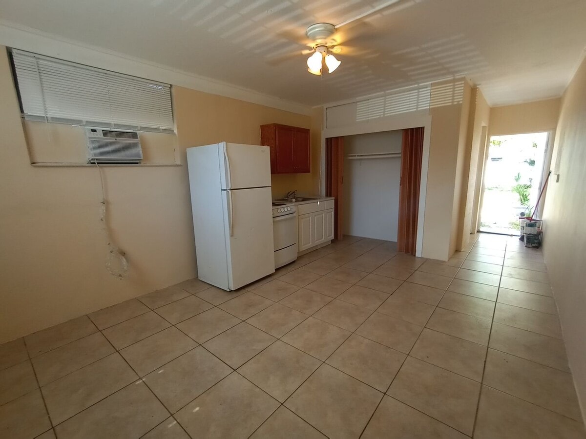Photo - Balsamo Trust 182 Unit Studio