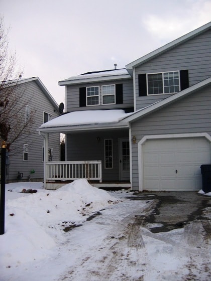Photo - Spacious 3 bedroom townhouse