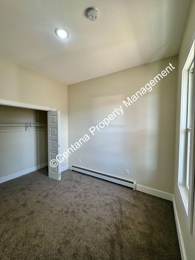 Photo - 614 N Alaska St Unit Main