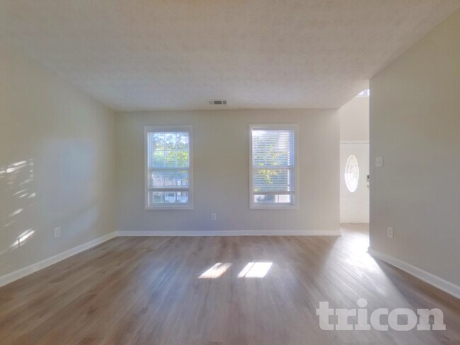 Photo - 224 Stone Creek Dr