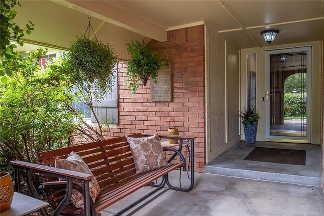 Photo - Large | 4 Bed | 3 Bath | South Tulsa