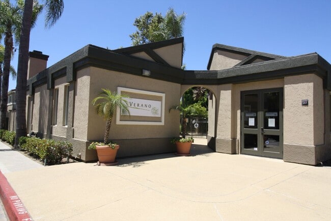 2 Bedroom Upper Unit in UTC - 2 Bedroom Upper Unit in UTC Unit 2218