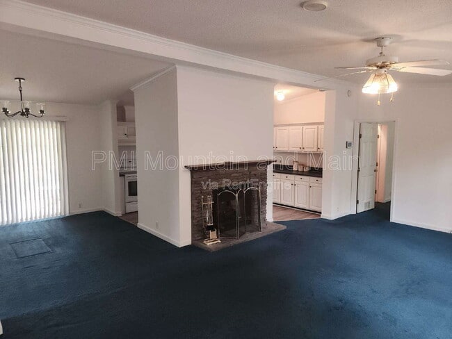 Photo - 58 Booker St