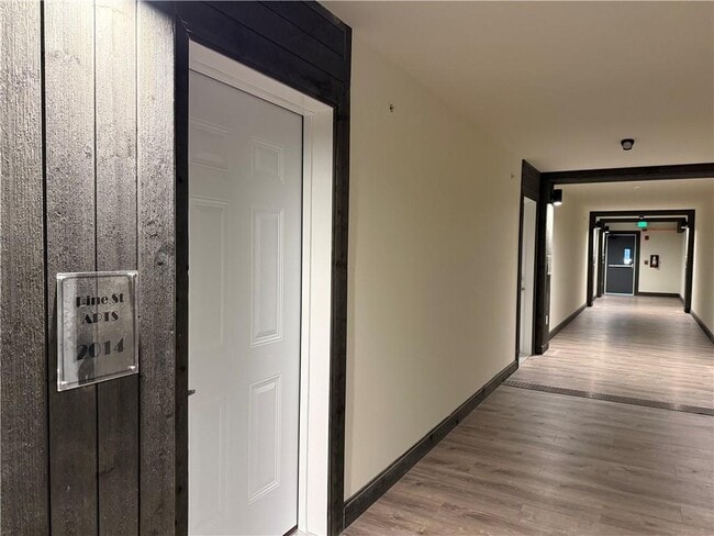 Photo - 327 Pine St Unit 2014