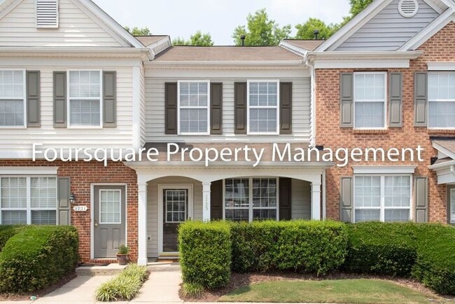 Building Photo - Townhome| Washer/ Dryer Included| Back Pat...