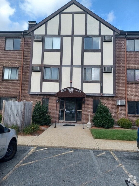 Apartments for Rent in Randolph MA 164 Apartments
