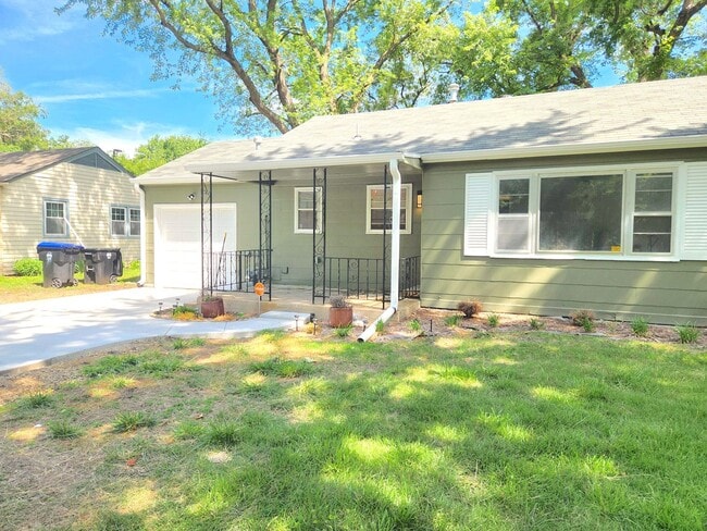 Photo - HOT OFF THE PRESS!