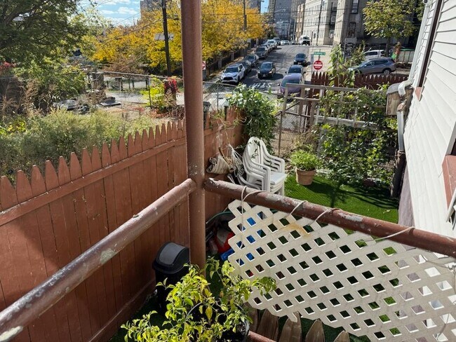 Photo - 150 Academy St Unit 2