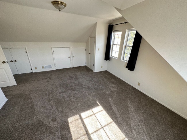 Photo - 236 S Helberta Ave Unidad B