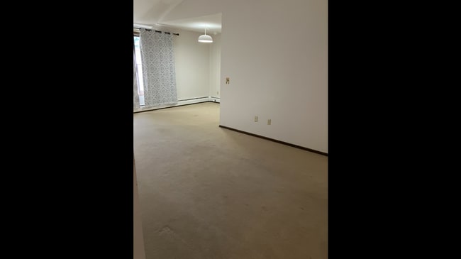 Photo - 950 Westbrooke Way Unit #7