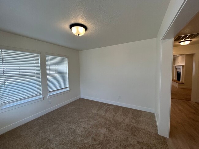 Photo - 2 Bedroom 2.5 Bathroom 55+ community