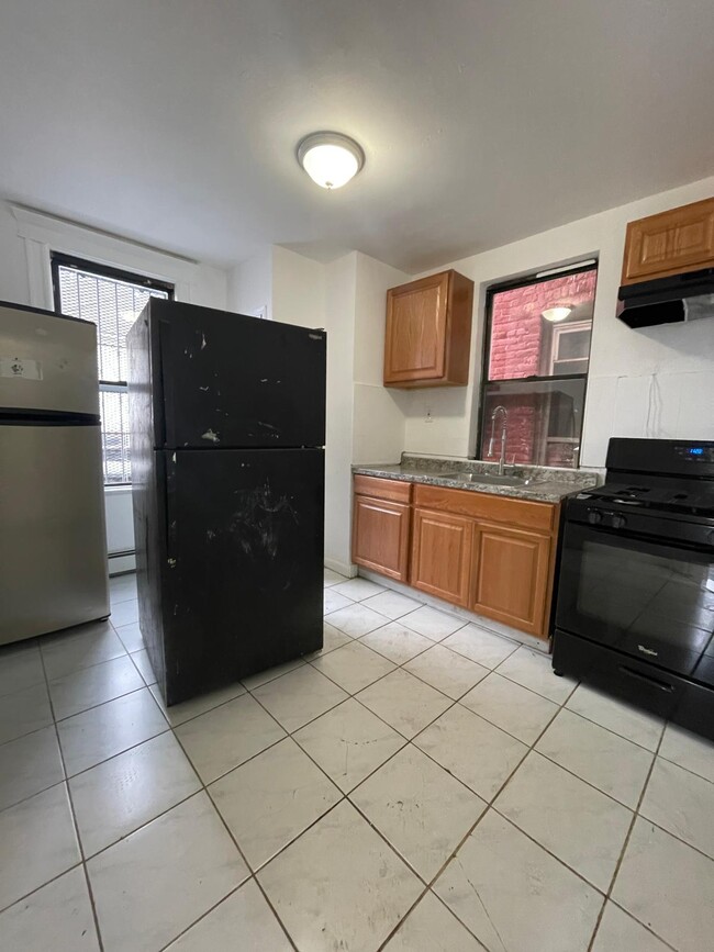 Building Photo - 1691 John F Kennedy Blvd Unit 2R