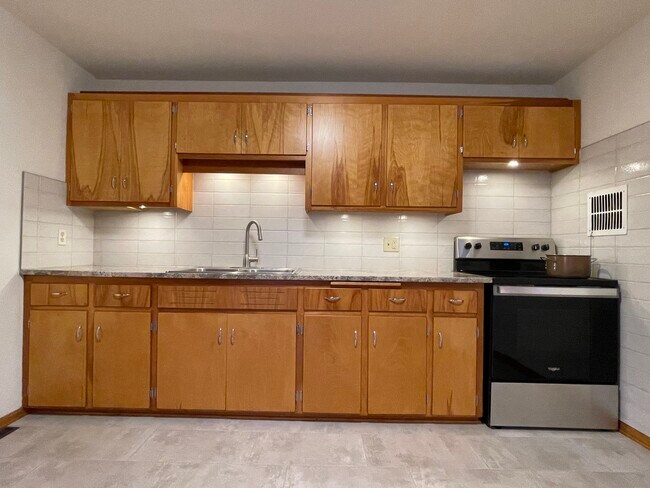 Photo - 237 Tenny Ave