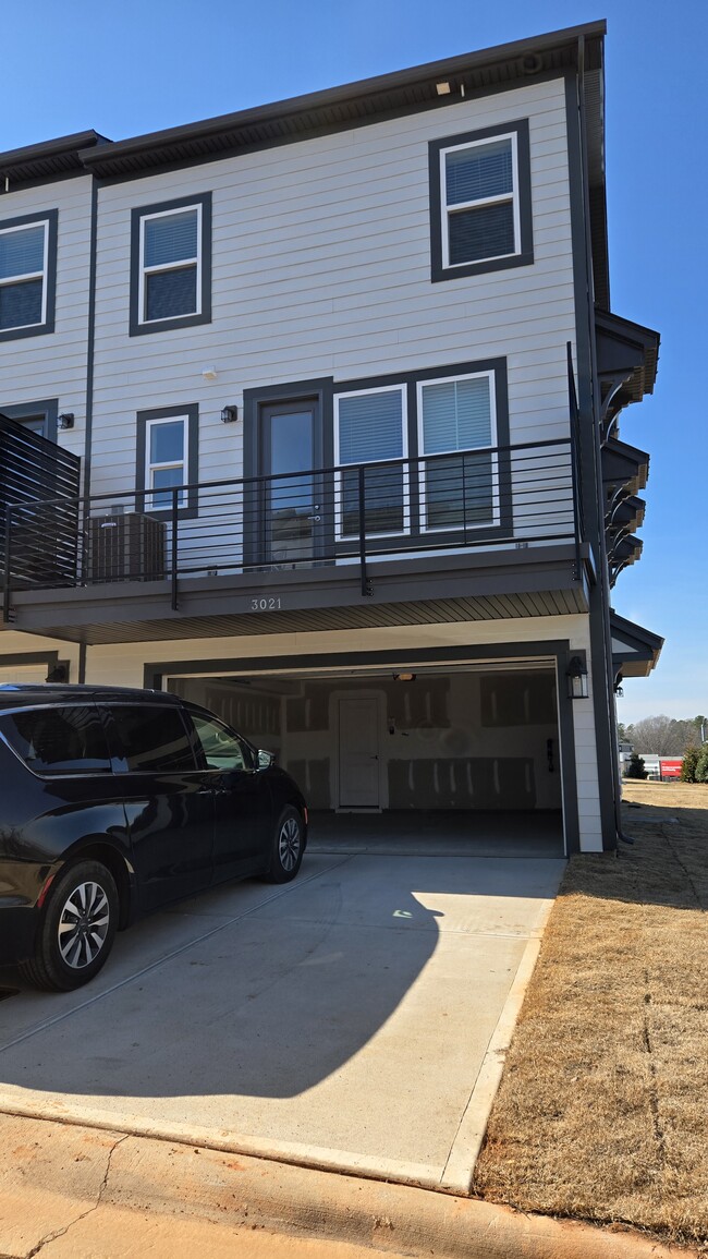 Photo - 3021 Rexton Ln