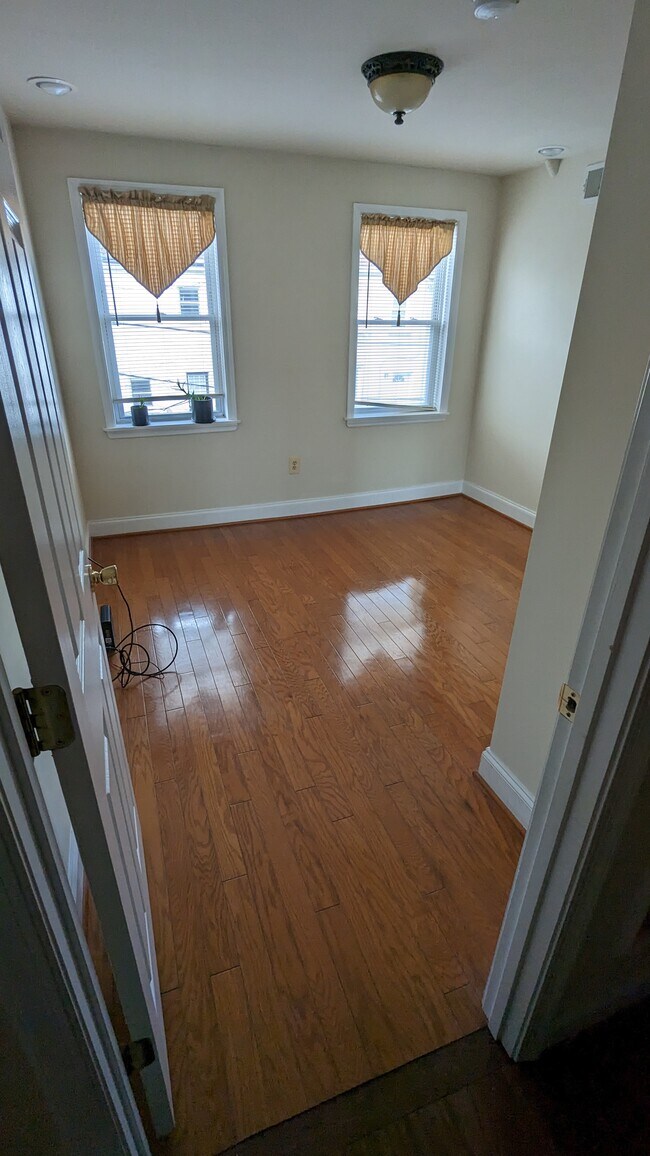 Photo - 812 Mangold St Unit North bedroom