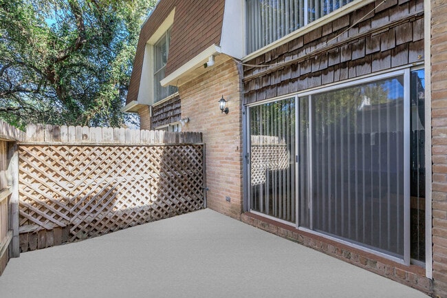 Photo - New England Village