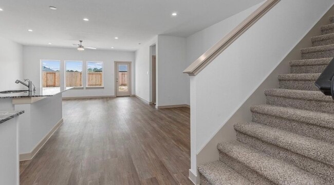 Photo - 1039 Great Barracuda Ln
