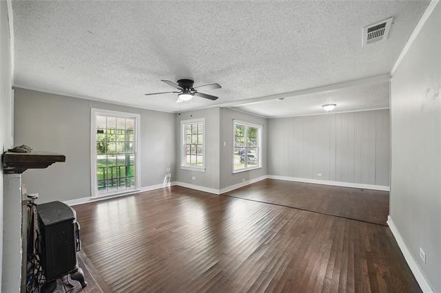 Photo - 208 Grace Ln