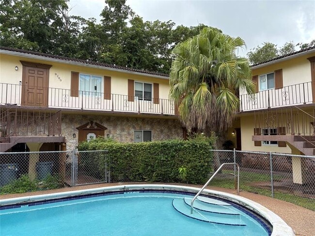Photo - 9200 NW 38th Dr Unit 1A