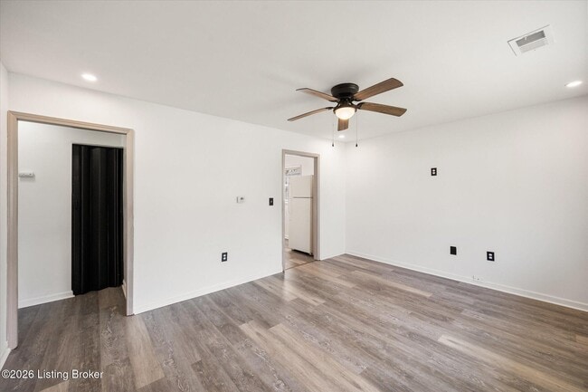 Photo - 223 N 37th St