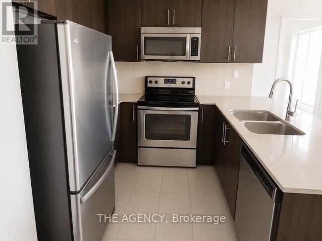 Photo - 3985 Grand Park Dr Unit 1011