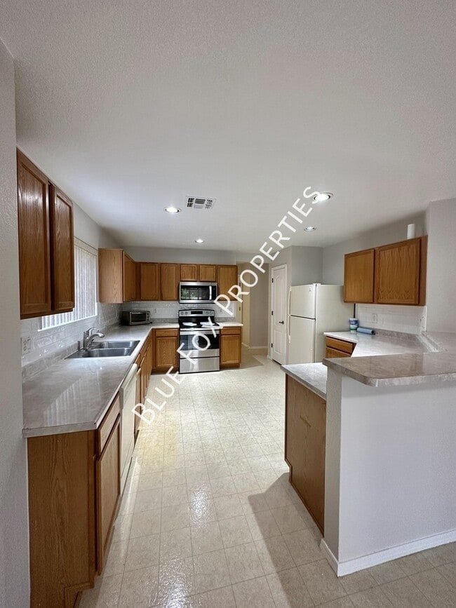 Photo - 1082 W Sea Lion Dr